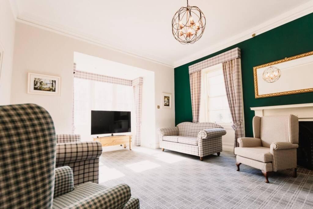 Wallace Apartment - A Unique Apartment In Countryside Park With Wifi And Access To Bar And Pool 珀斯 外观 照片
