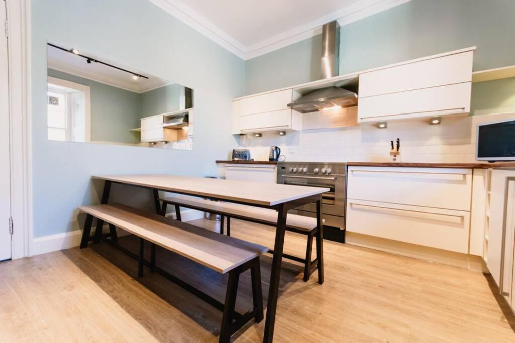 Wallace Apartment - A Unique Apartment In Countryside Park With Wifi And Access To Bar And Pool 珀斯 外观 照片