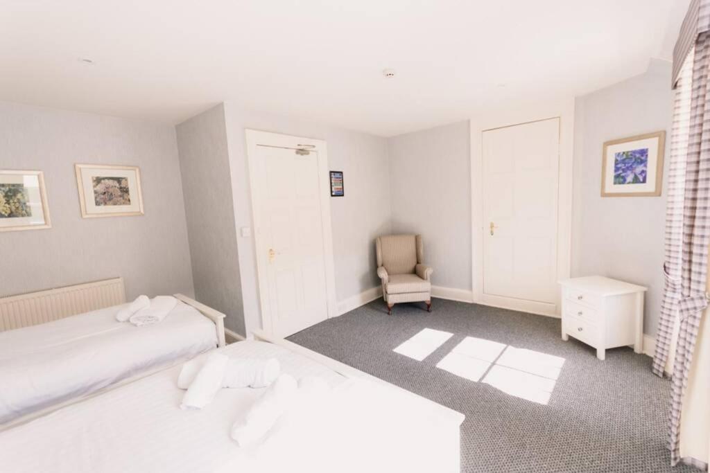 Wallace Apartment - A Unique Apartment In Countryside Park With Wifi And Access To Bar And Pool 珀斯 外观 照片
